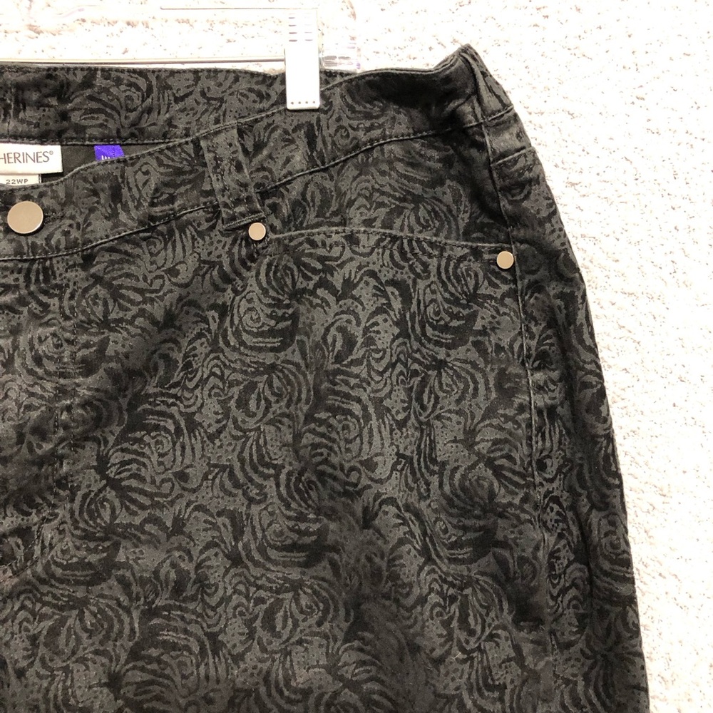 Floral Faux Velvet Pull On Pants‎ Size 22WP Stretch Evening Casual Catherines - Picture 5 of 16